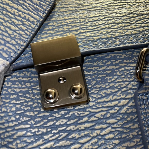 3.1 Phillip Lim Pashli medium satchel in light blue - Picture 4 of 4